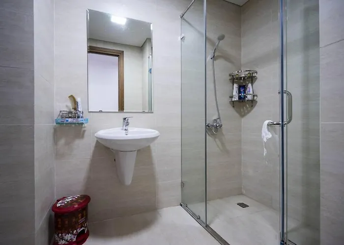 *ha Long @ Sunrise Apartment- 4 Br Hạ Long